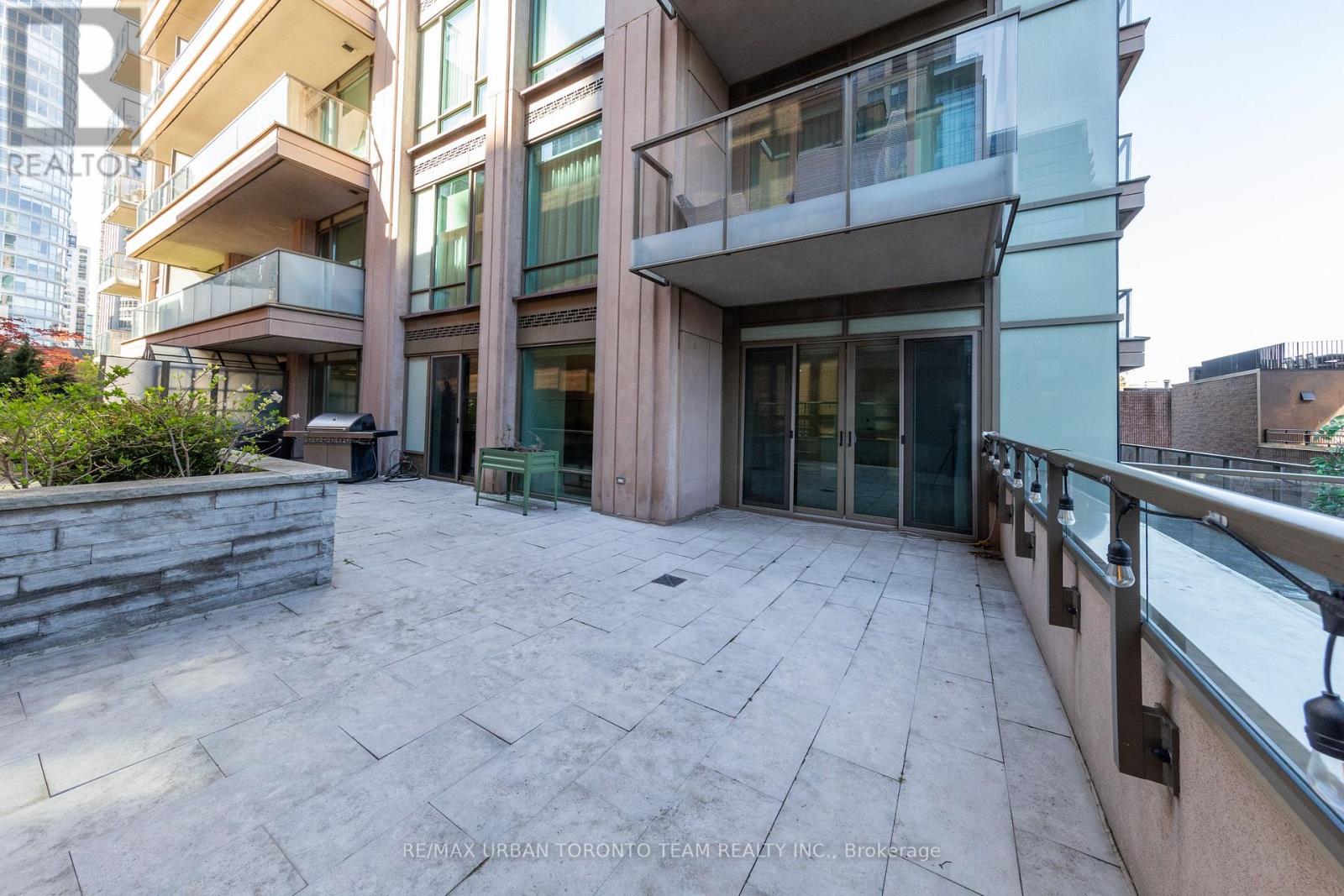 303 - 80 Yorkville Avenue, Toronto, Ontario  M5R 2C2 - Photo 25 - C13082658