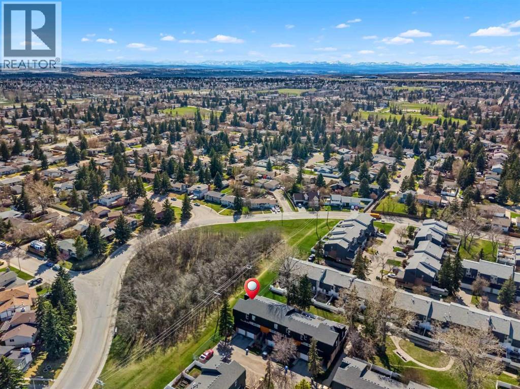 114 Brae Glen Lane Sw, Calgary, Alberta  T2W 1B6 - Photo 46 - A2308815