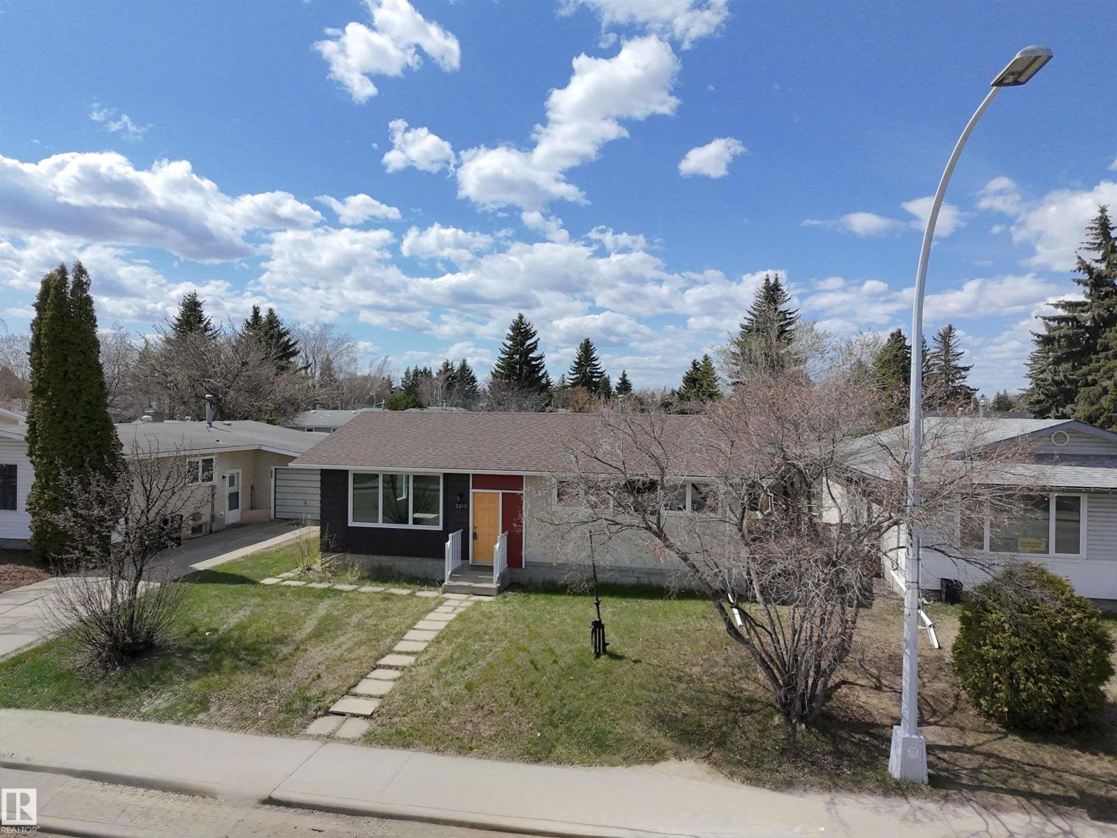3912 108 ST NW, edmonton, Alberta
