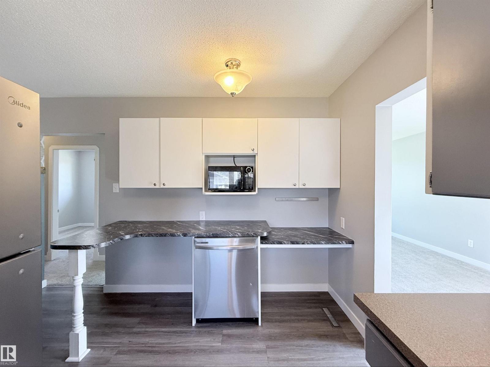 3912 108 St Nw, Edmonton, Alberta  T6J 1B9 - Photo 15 - E4486435