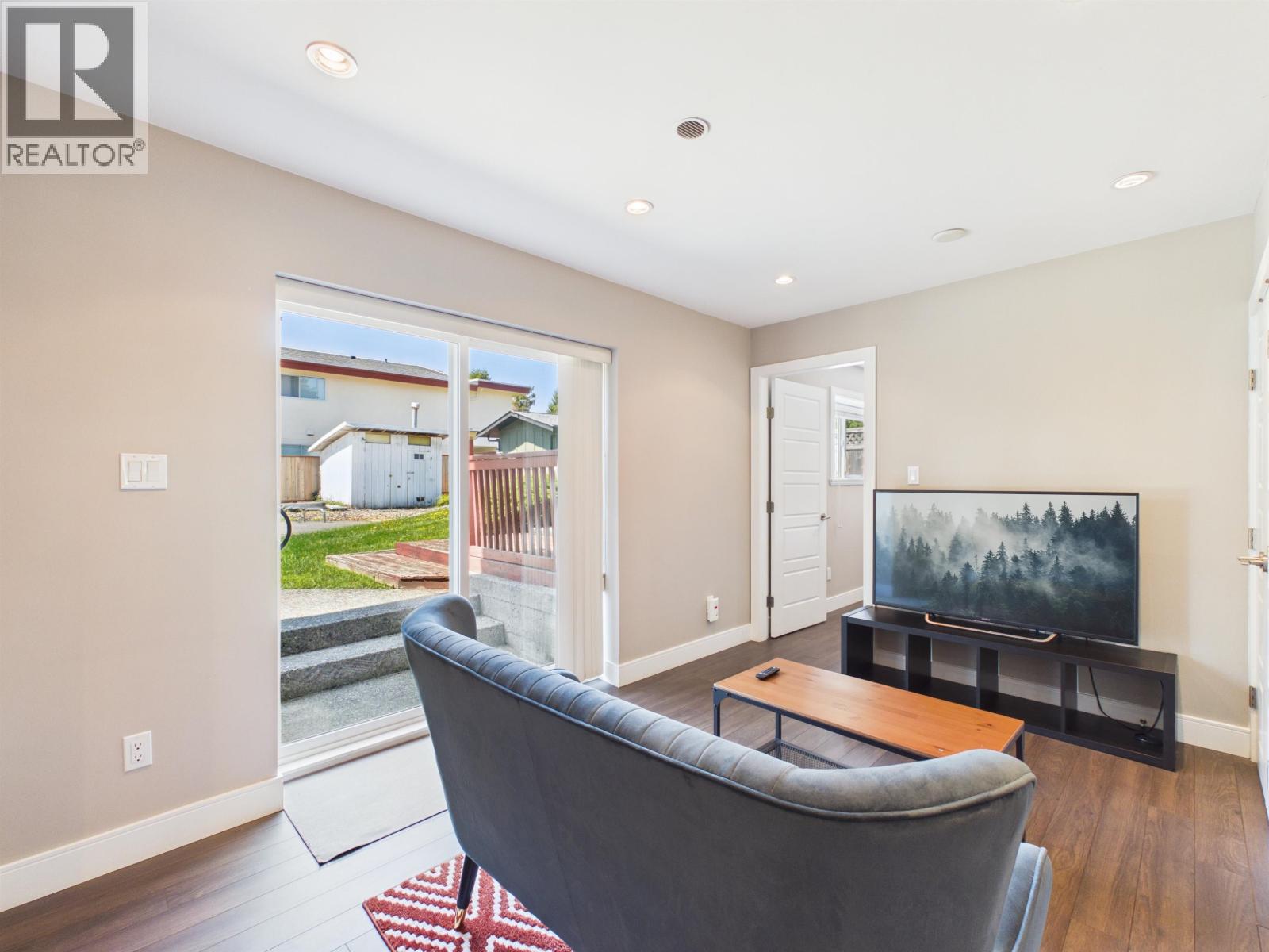 3881 Epping Court, Burnaby, British Columbia  V5A 3H6 - Photo 13 - R3121208