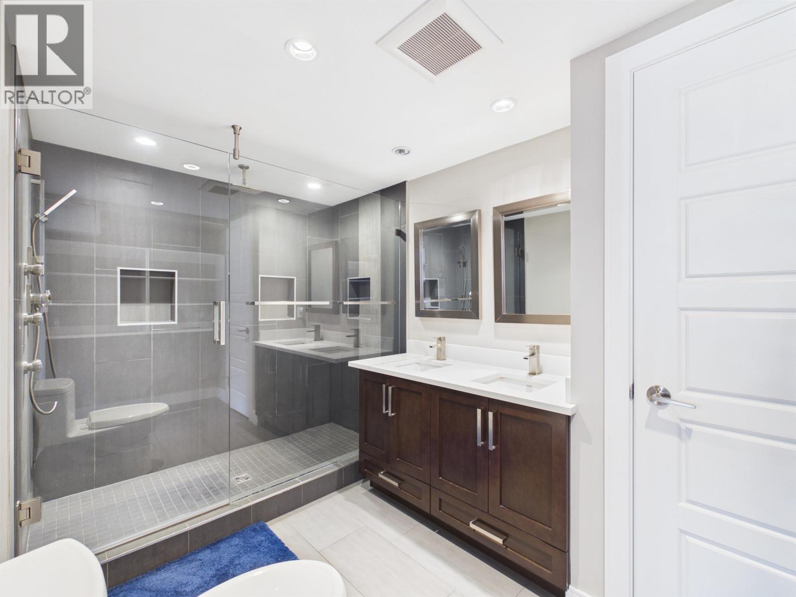 3881 Epping Court, Burnaby, British Columbia  V5A 3H6 - Photo 15 - R3121208