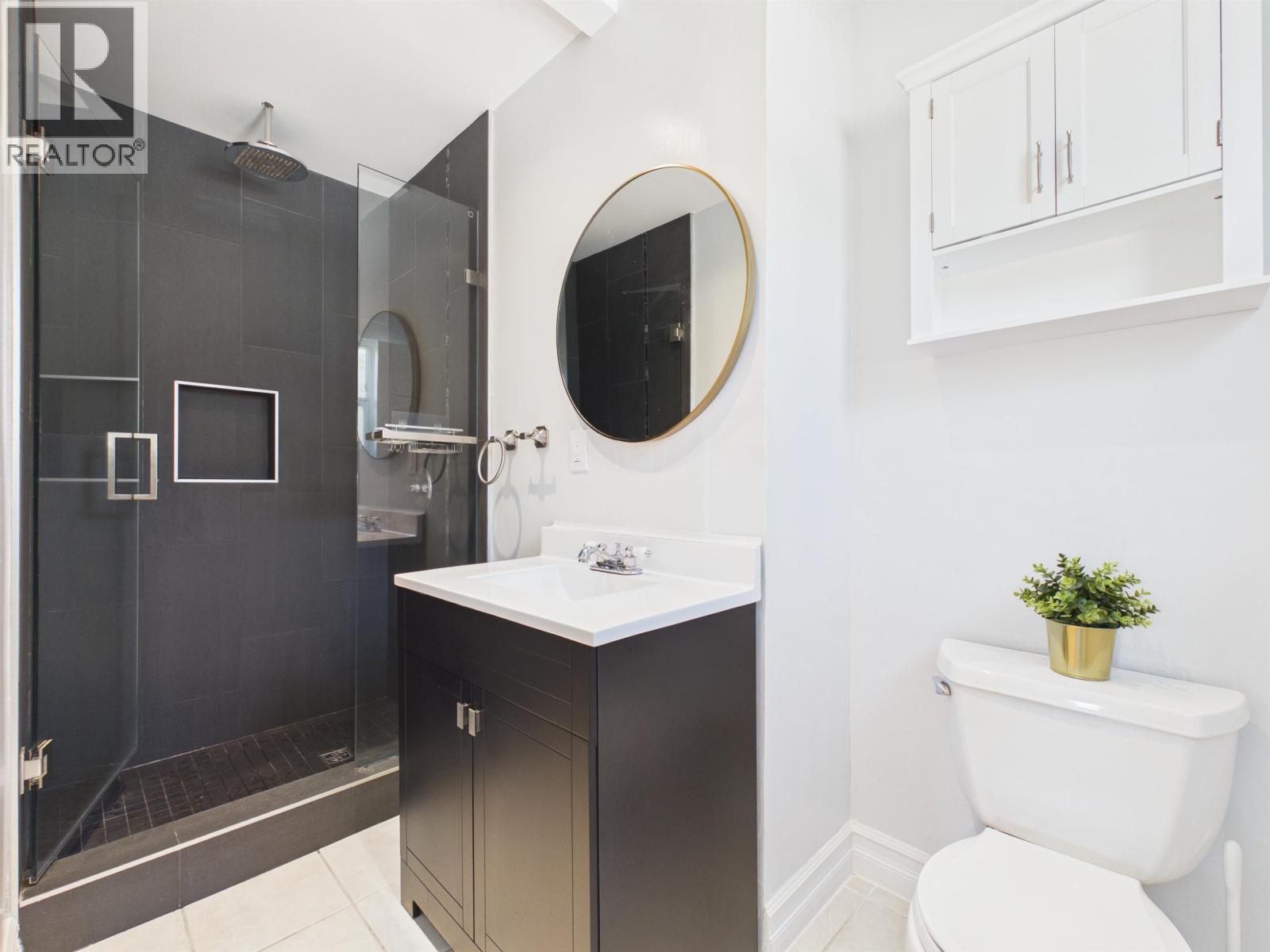3881 Epping Court, Burnaby, British Columbia  V5A 3H6 - Photo 32 - R3121208