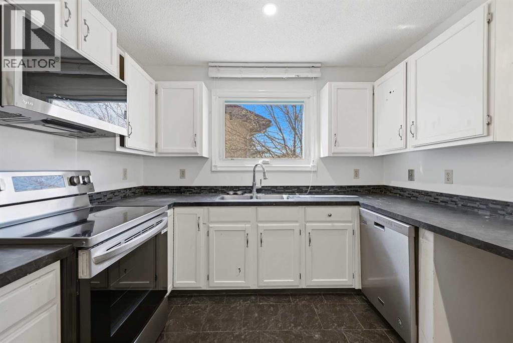 92 Whitlock Close Ne, Calgary, Alberta  T1Y 4X3 - Photo 11 - A2305994