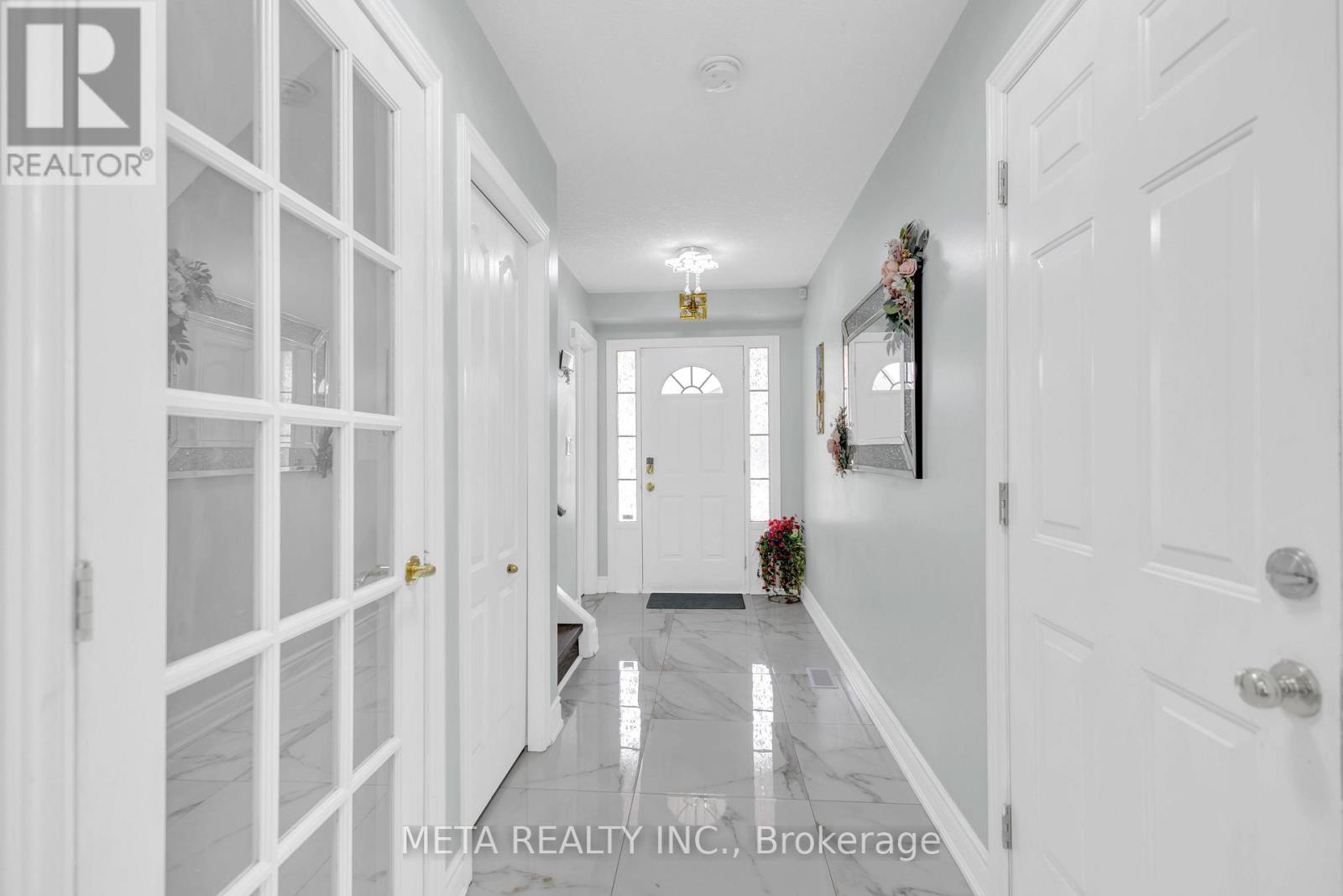 497 Langlaw Drive, Cambridge, Ontario  N1P 1H8 - Photo 4 - X13100134