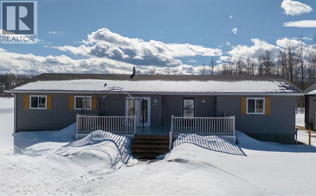 25 Keystone Place, Whitecourt, Alberta  T7S 0B2 - Photo 1 - A2294222