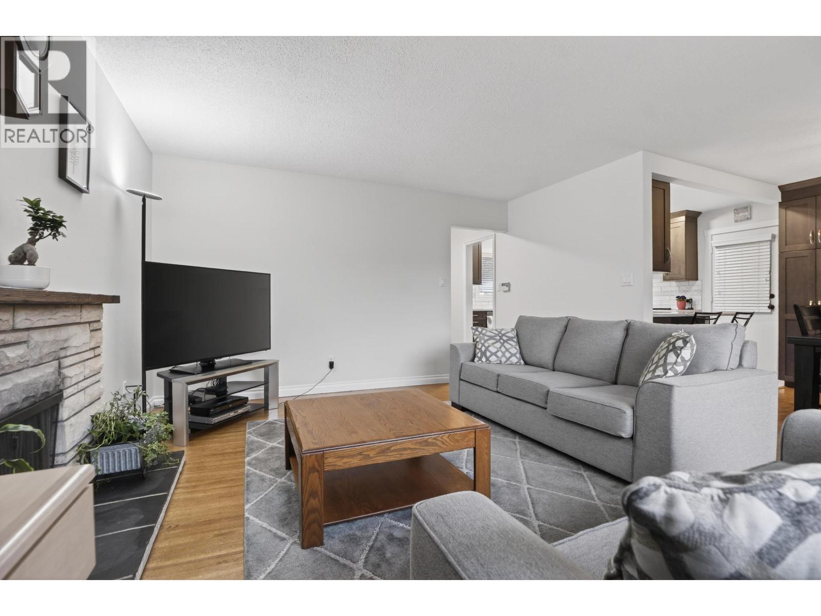 820 Ballantrae Court, Port Moody, British Columbia  V3H 1A8 - Photo 13 - R3101344
