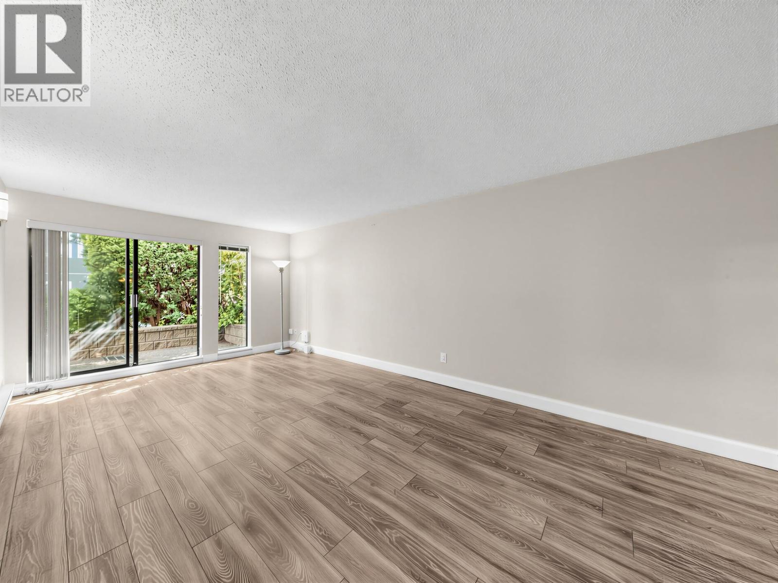 5 9584 Manchester Drive, Burnaby, British Columbia  V3N 4R1 - Photo 13 - R3120851