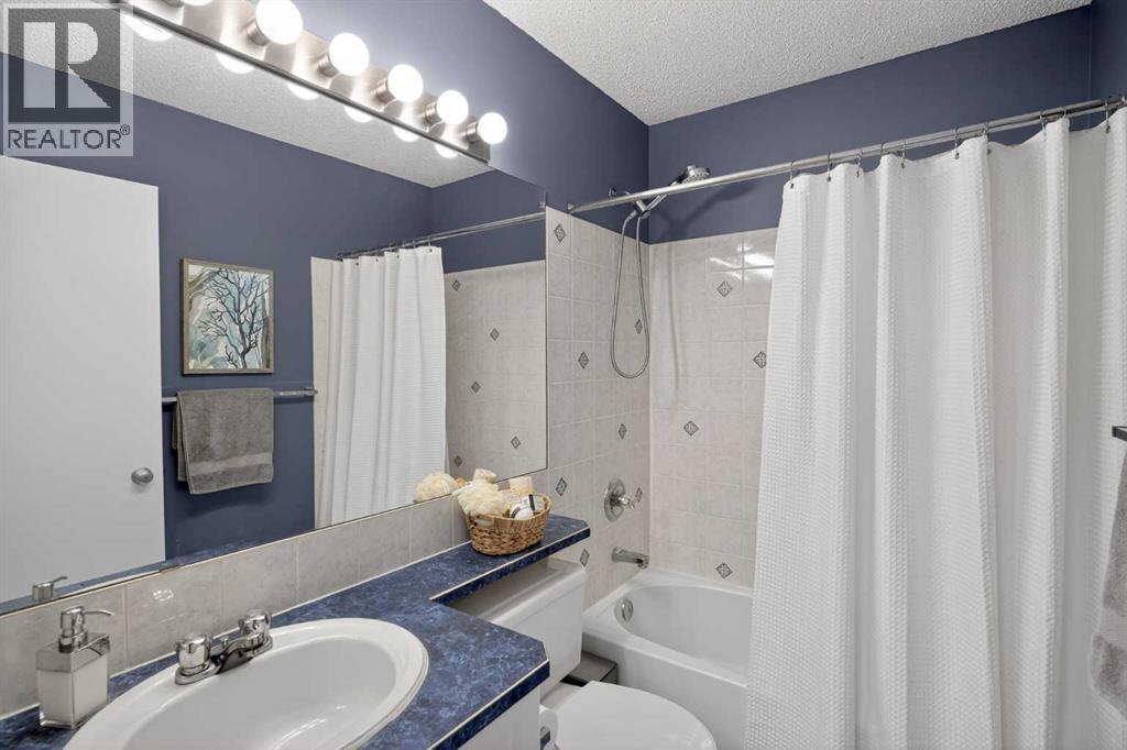 54 Tuscany Valley Rise NW, Calgary, Alberta  T3L 2J1 - Photo 25 - A2293392