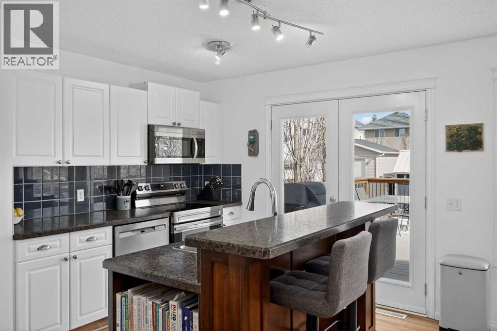 54 Tuscany Valley Rise NW, Calgary, Alberta  T3L 2J1 - Photo 10 - A2293392