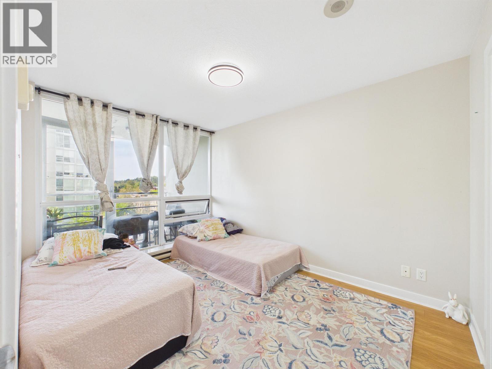 807 2978 Glen Drive, Coquitlam, British Columbia  V3B 0C3 - Photo 15 - R3121219