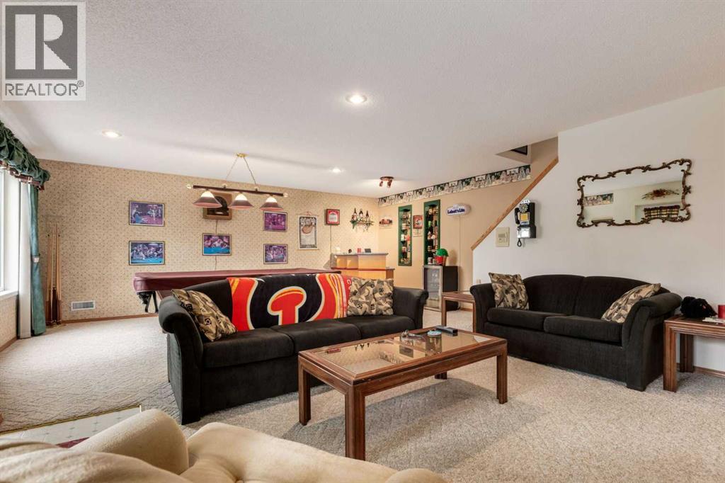 24 Sunmeadows Court SE, Calgary, Alberta  T2X 3H5 - Photo 25 - A2308048