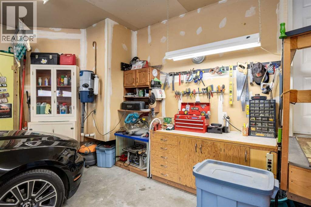 24 Sunmeadows Court SE, Calgary, Alberta  T2X 3H5 - Photo 37 - A2308048