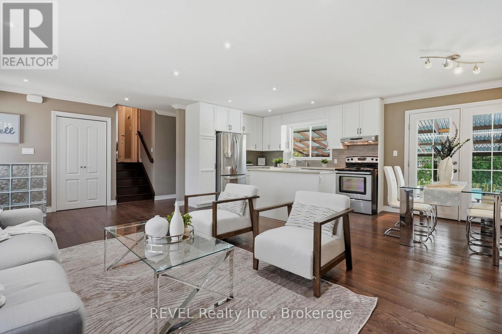 8 Fernwood Terrace, St. Catharines (Glendale/glenridge), Ontario  L2T 3W5 - Photo 10 - X13100170