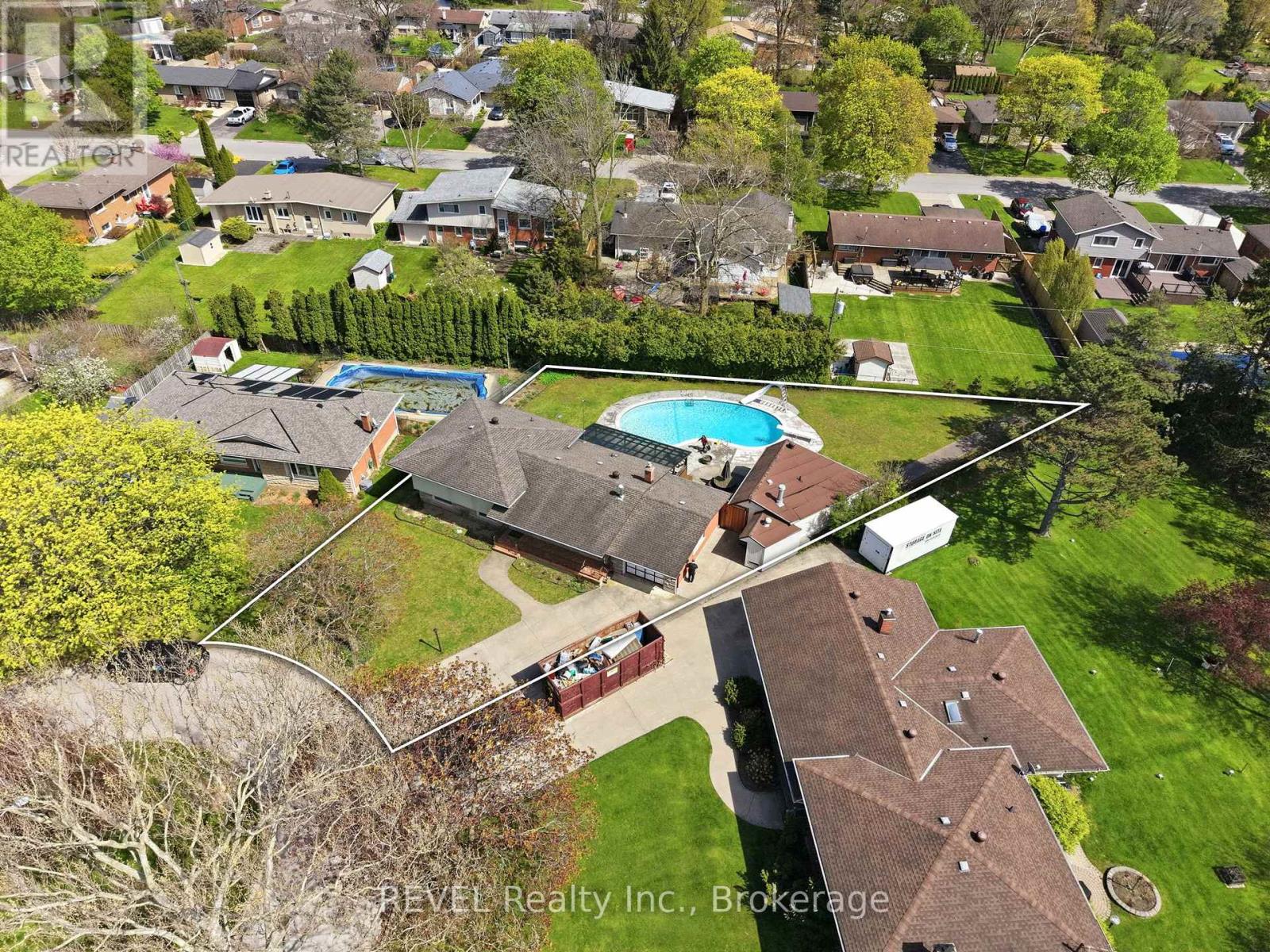 8 Fernwood Terrace, St. Catharines (Glendale/glenridge), Ontario  L2T 3W5 - Photo 3 - X13100170