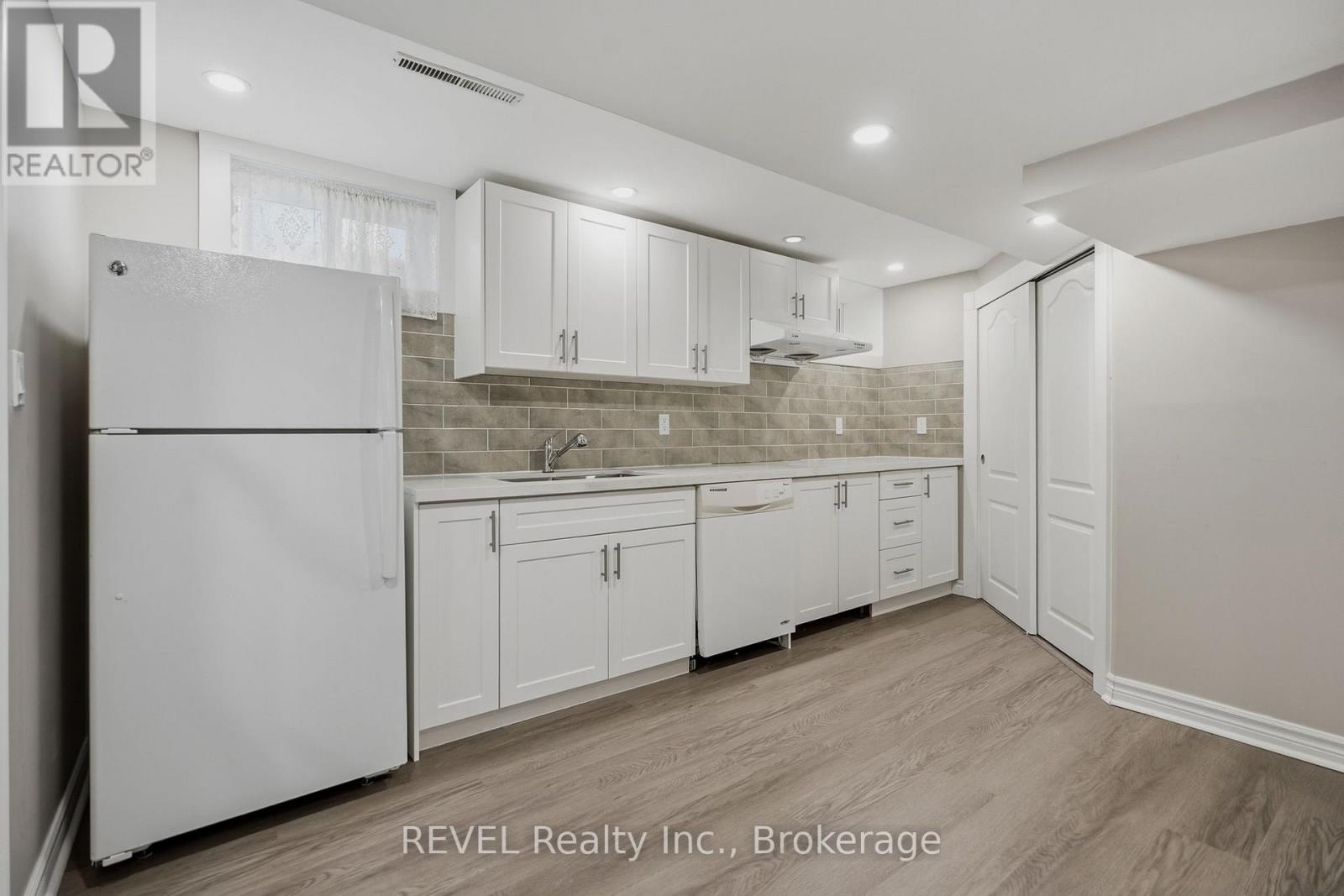 8 Fernwood Terrace, St. Catharines (Glendale/glenridge), Ontario  L2T 3W5 - Photo 31 - X13100170