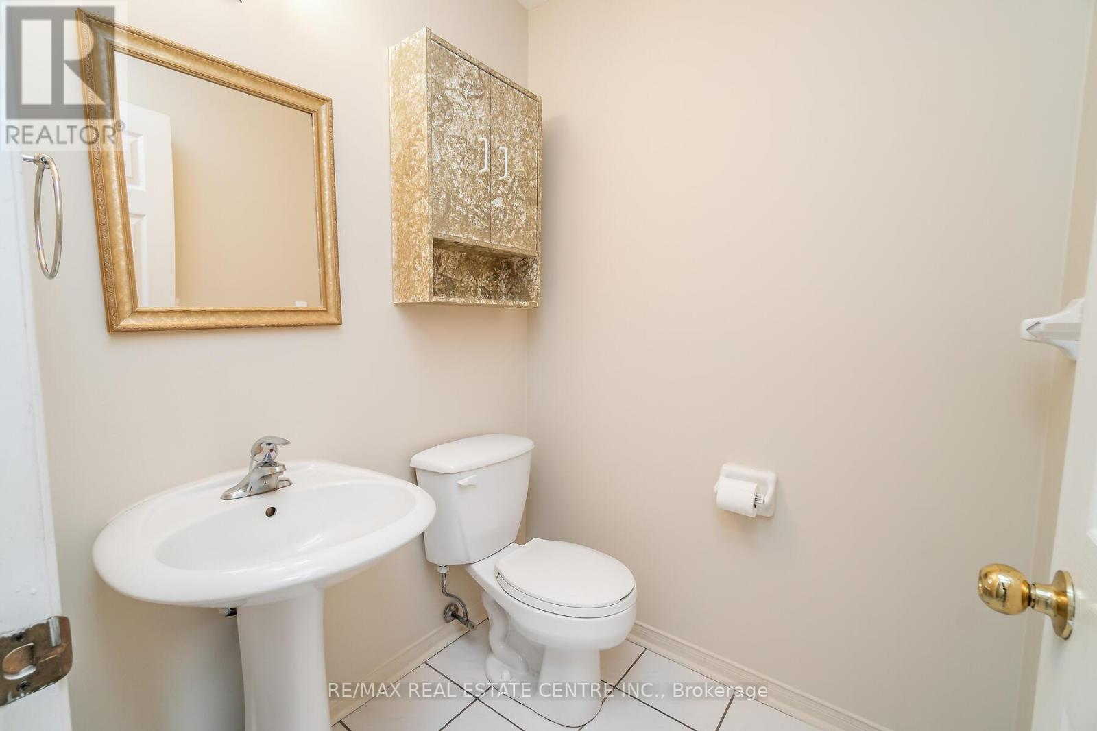7 Curry Crescent, Halton Hills, Ontario  L7G 5L4 - Photo 18 - W13099600
