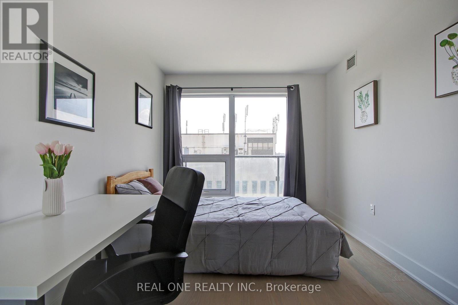 2313 - 955 Bay Street, Toronto, Ontario  M5S 2A2 - Photo 18 - C13100190