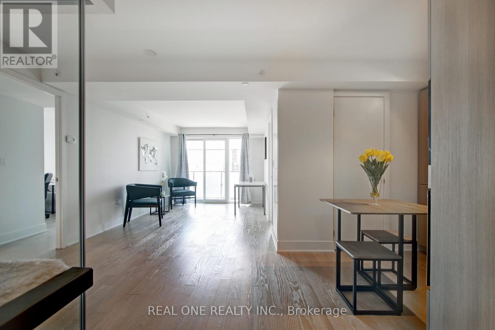 2313 - 955 Bay Street, Toronto, Ontario  M5S 2A2 - Photo 6 - C13100190
