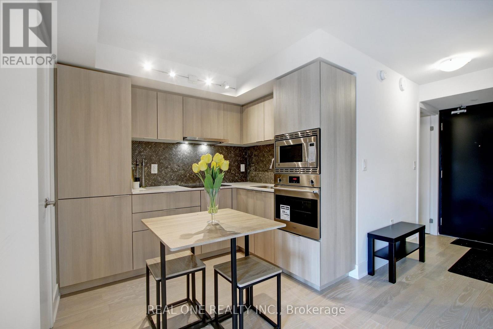 2313 - 955 Bay Street, Toronto, Ontario  M5S 2A2 - Photo 9 - C13100190