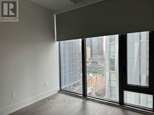1001 - 8 Cumberland Street, Toronto, Ontario  M4W 0B6 - Photo 9 - C13100218