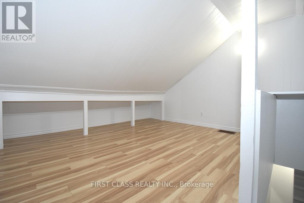 192 Major Street, Toronto (University), Ontario  M5S 2L3 - Photo 17 - C13100228