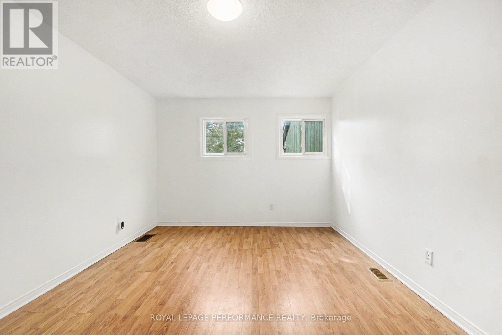 1641 Meadowbrook Road, Ottawa, Ontario  K1B 4W6 - Photo 13 - X13100180