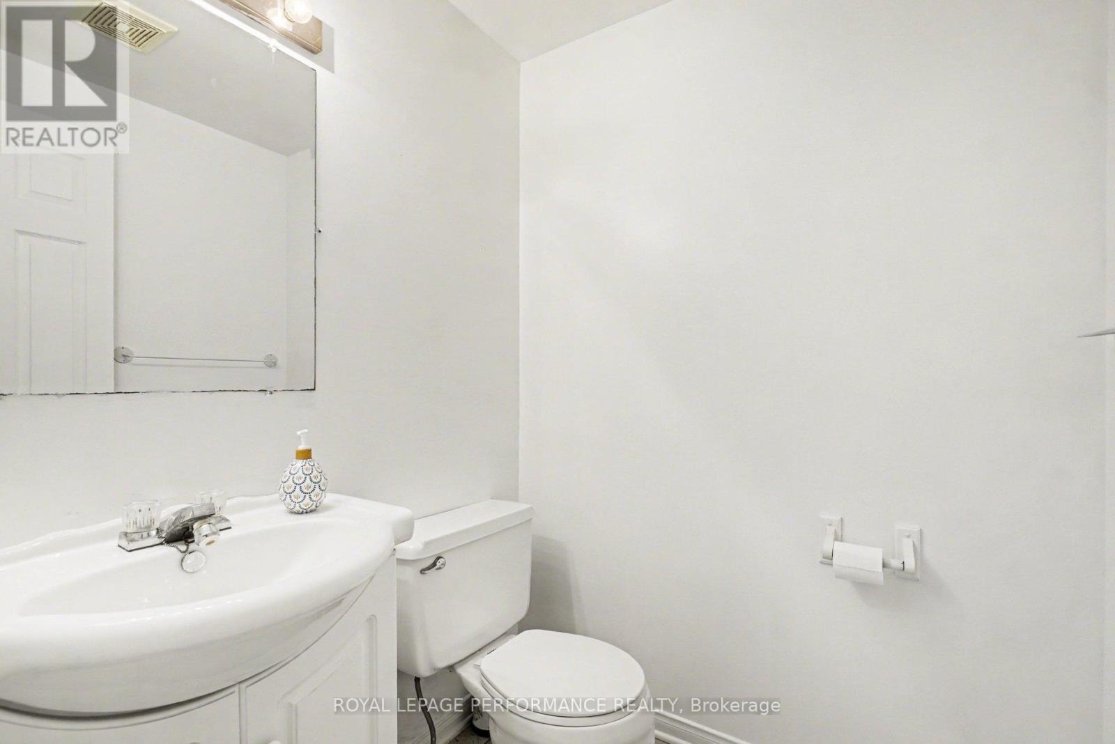 1641 Meadowbrook Road, Ottawa, Ontario  K1B 4W6 - Photo 19 - X13100180