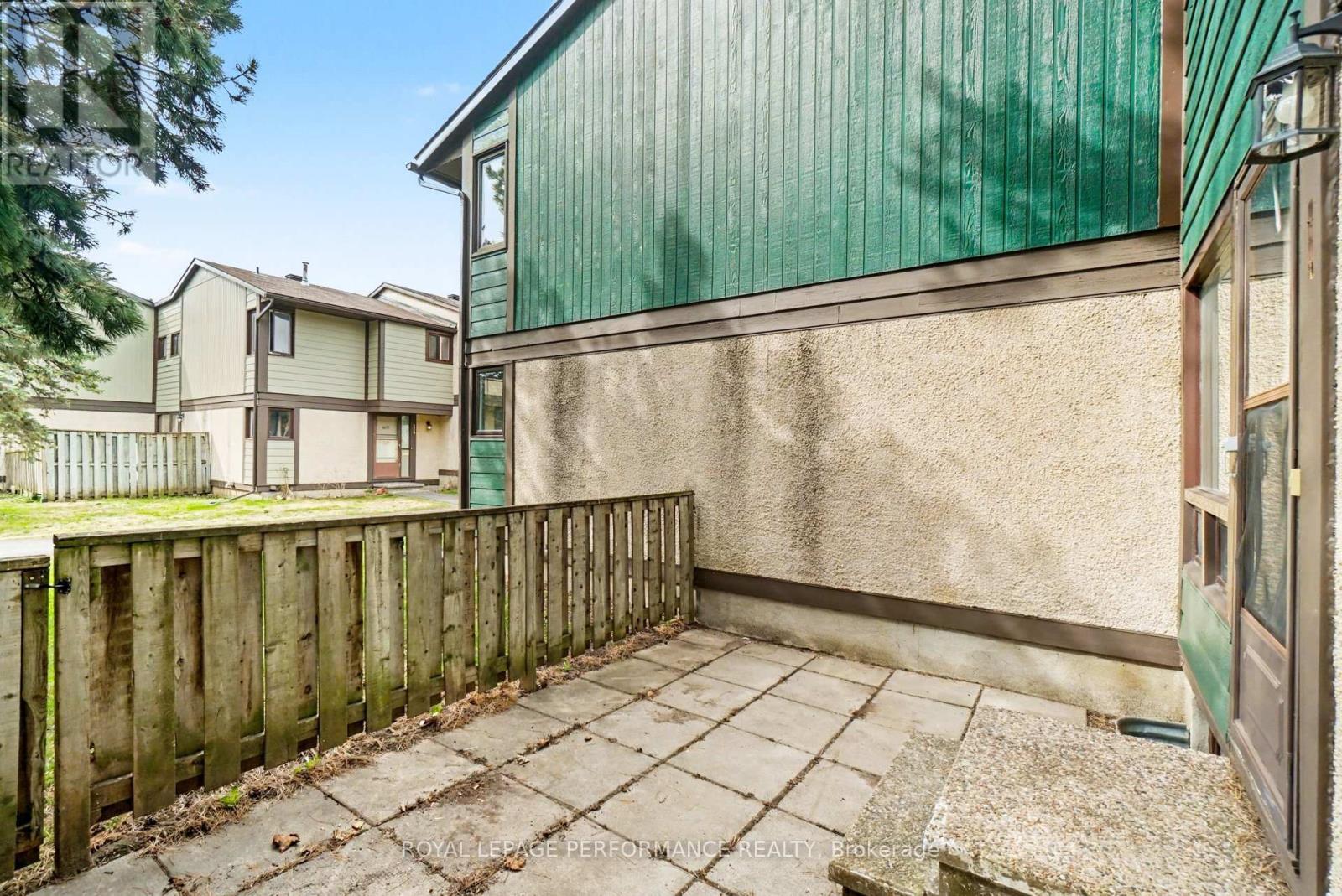 1641 Meadowbrook Road, Ottawa, Ontario  K1B 4W6 - Photo 21 - X13100180