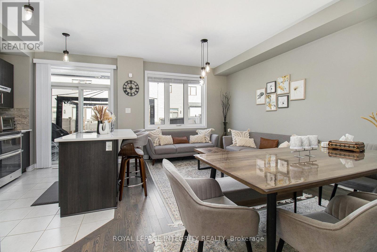 675 Lauraleaf Crescent, Ottawa, Ontario  K2J 6G7 - Photo 5 - X13100182