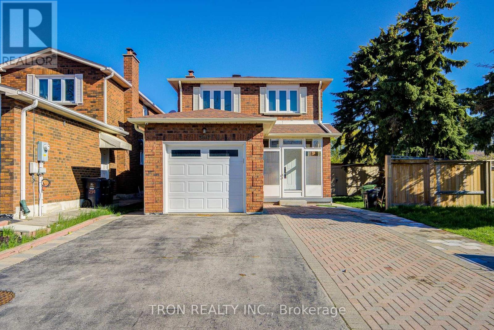 256 Alexmuir Boulevard, Toronto, Ontario  M1V 1T7 - Photo 2 - E13100220
