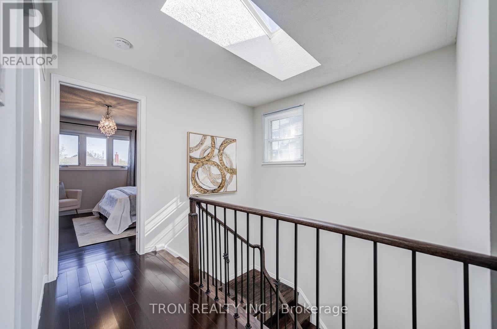 256 Alexmuir Boulevard, Toronto, Ontario  M1V 1T7 - Photo 20 - E13100220