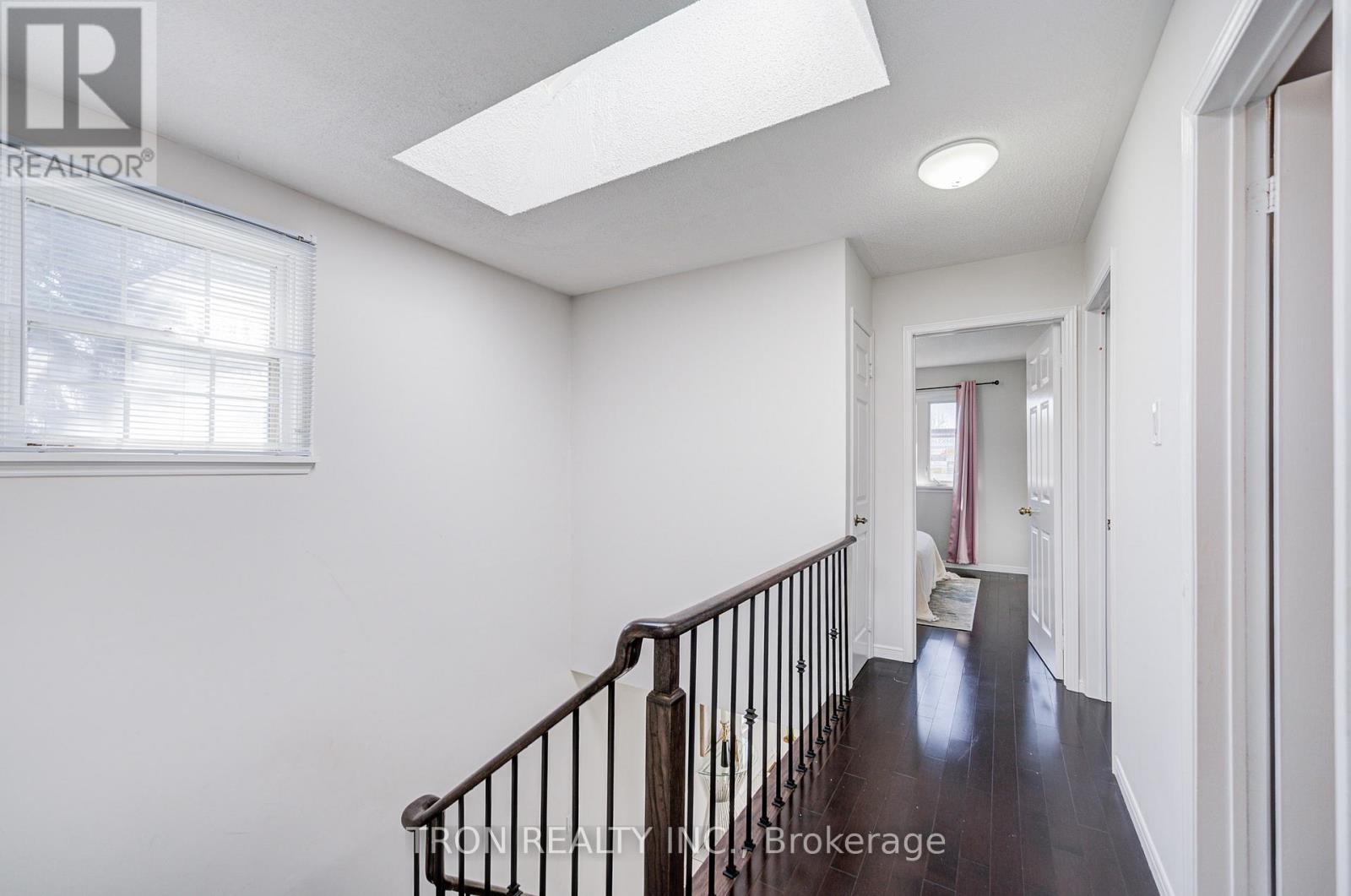 256 Alexmuir Boulevard, Toronto, Ontario  M1V 1T7 - Photo 21 - E13100220