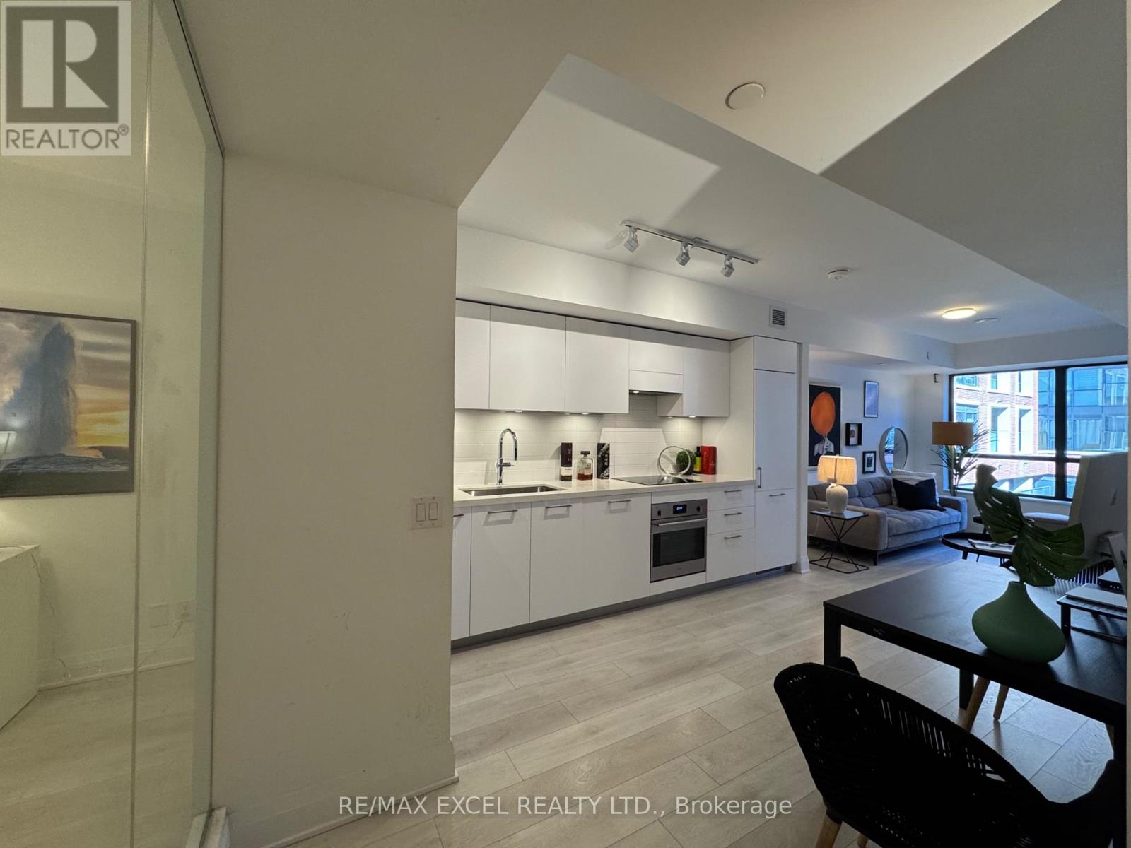 303 - 33 Frederick Todd Way, Toronto, Ontario  M4G 0C9 - Photo 14 - C13099964