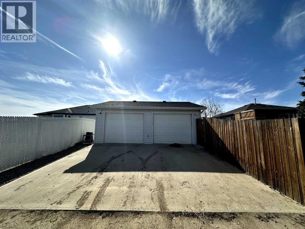 1105 19 Street, Wainwright, Alberta  T9W 1V1 - Photo 45 - A2308361