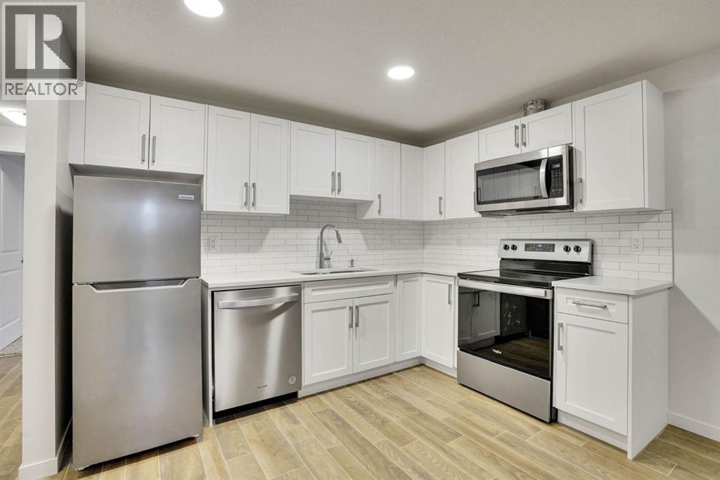 137 Seton Villas Se, Calgary, Alberta  T3M 3L8 - Photo 32 - A2295525