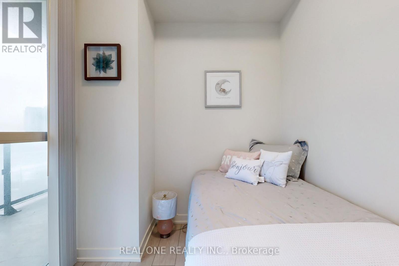 1005 - 38 Annie Craig Drive, Toronto (Mimico), Ontario  M8V 0G9 - Photo 10 - W13100186
