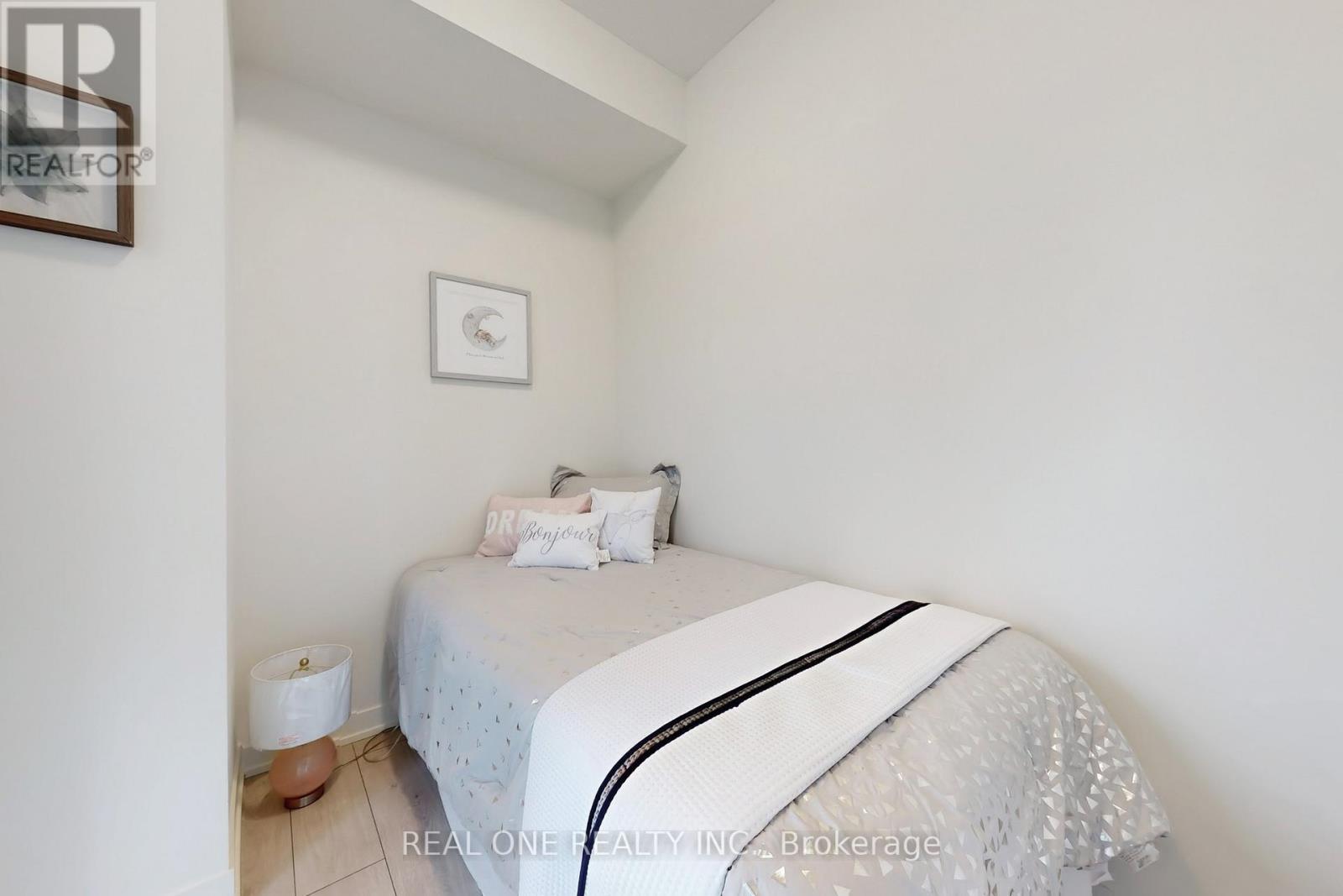 1005 - 38 Annie Craig Drive, Toronto (Mimico), Ontario  M8V 0G9 - Photo 11 - W13100186