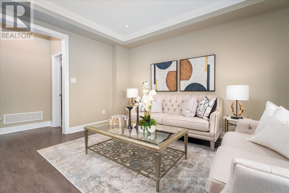 3040 Eberly Woods Drive, Oakville, Ontario  L6M 0T5 - Photo 12 - W13100200