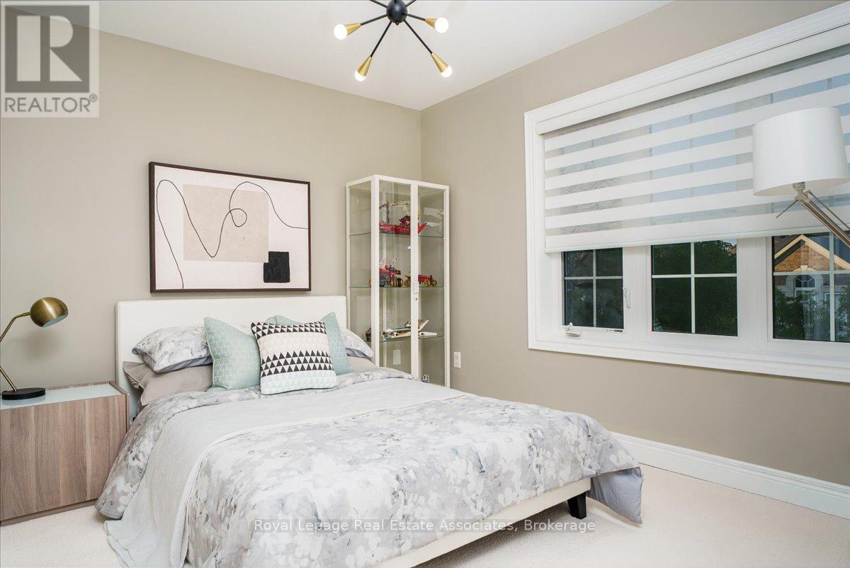 3040 Eberly Woods Drive, Oakville, Ontario  L6M 0T5 - Photo 27 - W13100200
