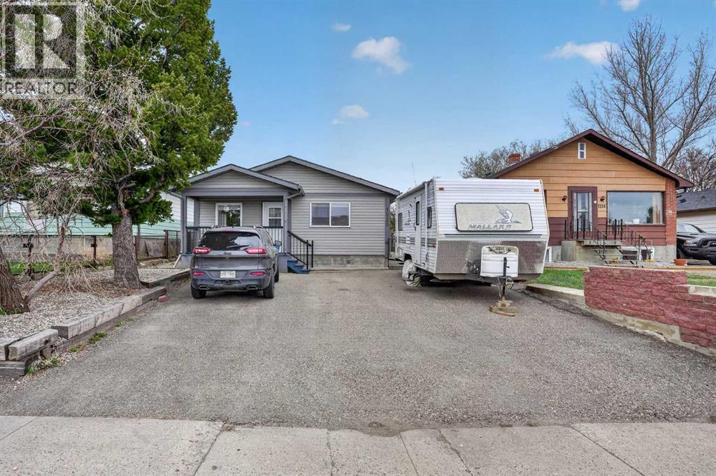 1220 43 Avenue N, Lethbridge, Alberta