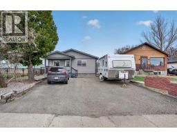 1220 43 Avenue N, Lethbridge, Alberta