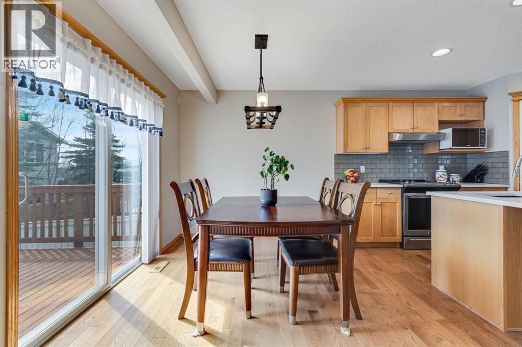281 Bridlemeadows Common Sw, Calgary, Alberta  T2Y 4V4 - Photo 13 - A2308354