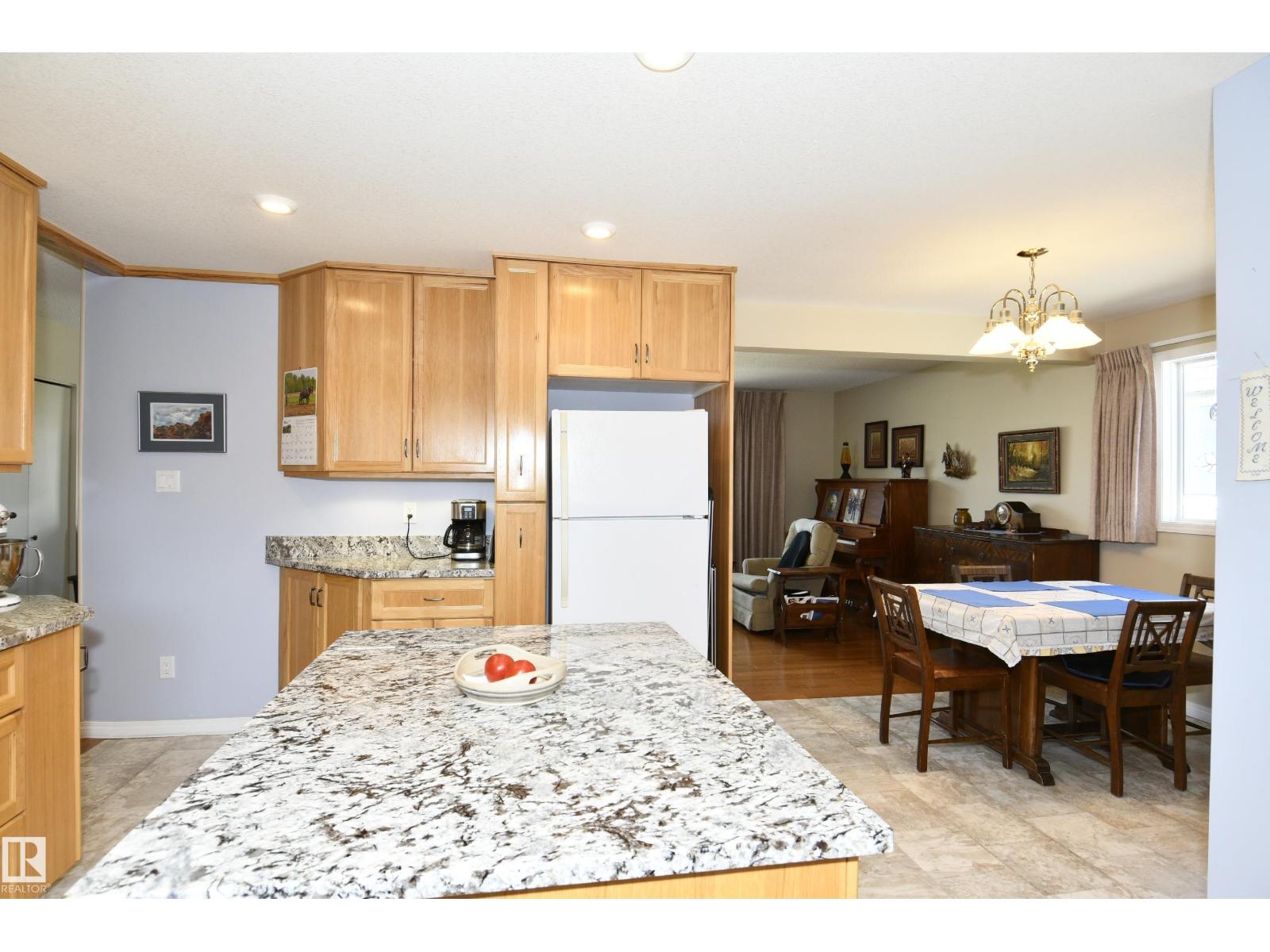 10 Athapaskan Dr, Leduc, Alberta  T9E 4N2 - Photo 14 - E4486446