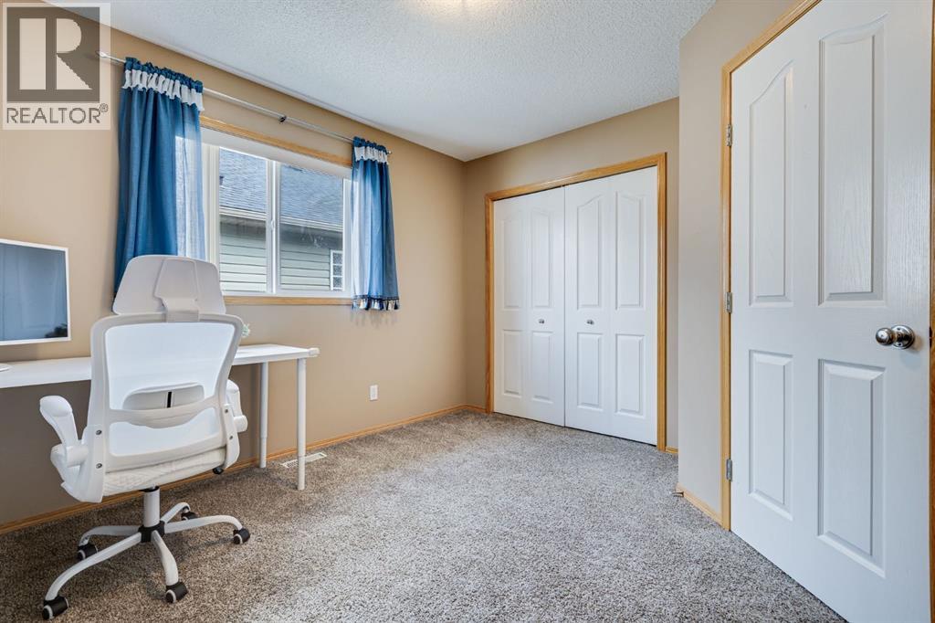 281 Bridlemeadows Common Sw, Calgary, Alberta  T2Y 4V4 - Photo 33 - A2308354