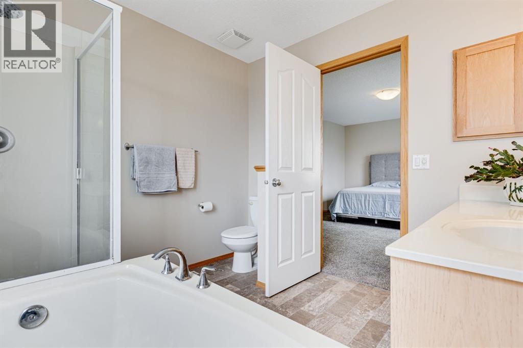 281 Bridlemeadows Common Sw, Calgary, Alberta  T2Y 4V4 - Photo 24 - A2308354