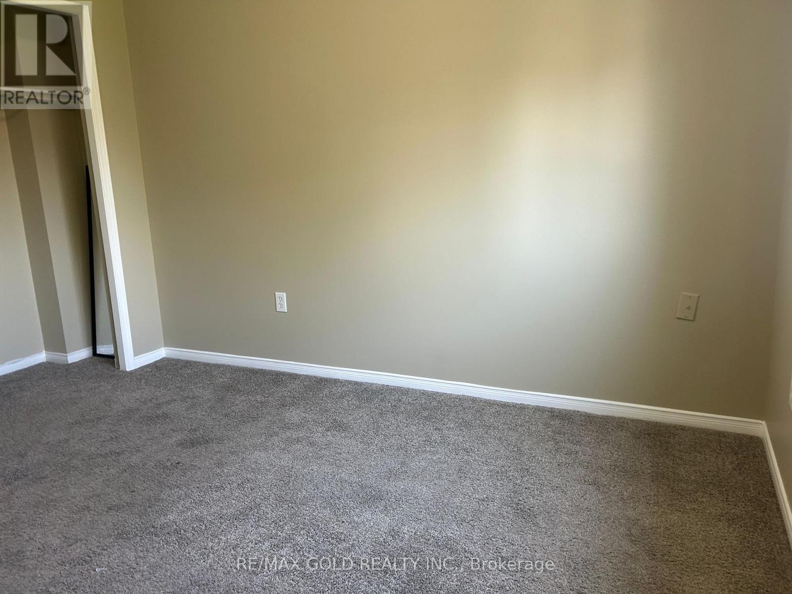 Upper Level - 283 Newport Drive, Cambridge, Ontario  N3H 5T2 - Photo 18 - X13078660