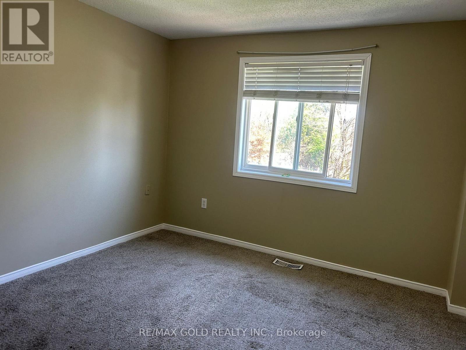 Upper Level - 283 Newport Drive, Cambridge, Ontario  N3H 5T2 - Photo 25 - X13078660