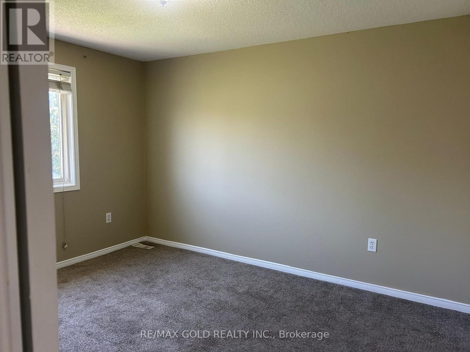 Upper Level - 283 Newport Drive, Cambridge, Ontario  N3H 5T2 - Photo 26 - X13078660