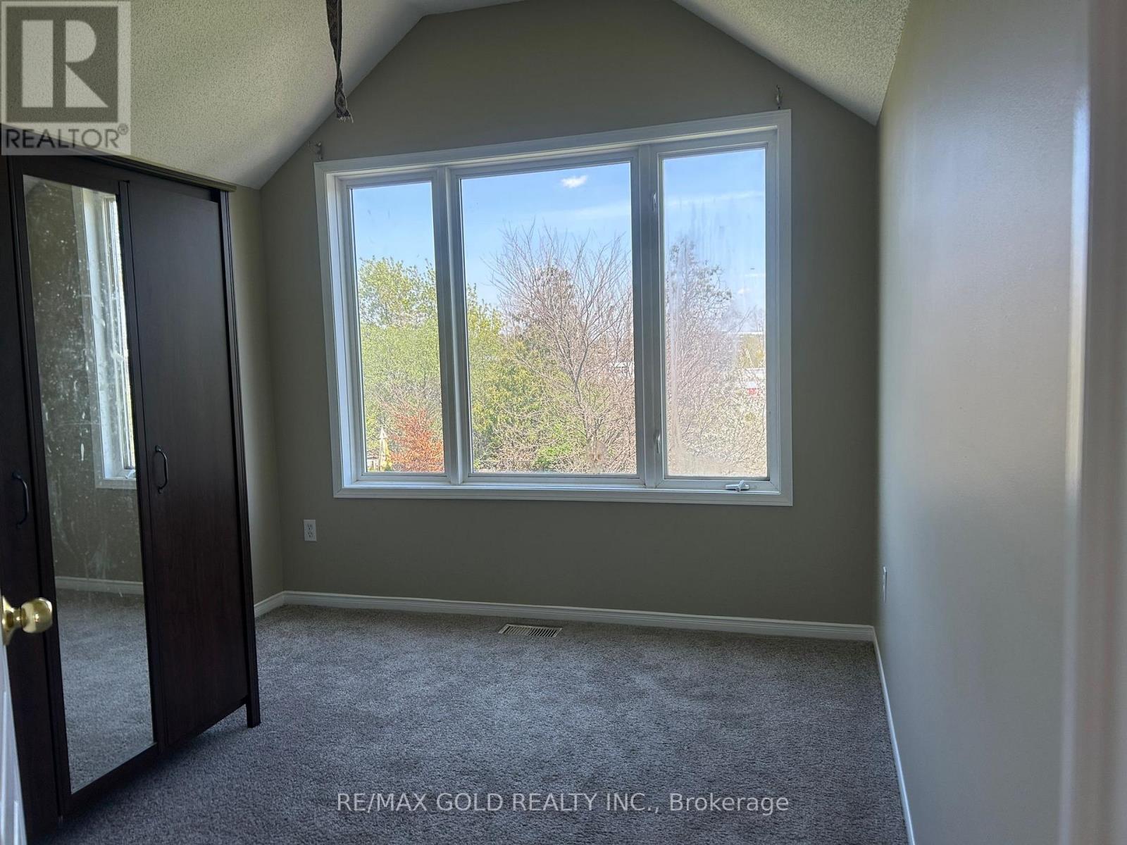 Upper Level - 283 Newport Drive, Cambridge, Ontario  N3H 5T2 - Photo 27 - X13078660